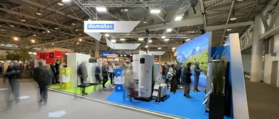 Messe-Stand der Domotec AG mit modernen Geräten und innovativen Lösungen für Heizung, Sanitär insbesondere Boiler und nachhaltige Energien.